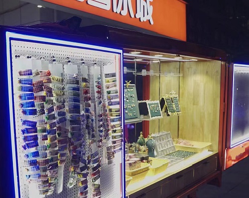 移動(dòng)潮品店，可以讓手工之家哪些加工人員掙錢更多？